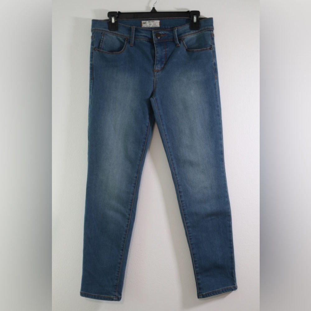 Free People Skinny Blue Jeans Timeless Design